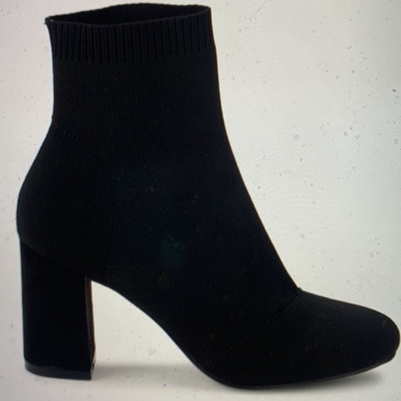 Mia Erika Black Stretch Booties Size 11 - Picture 2 of 12